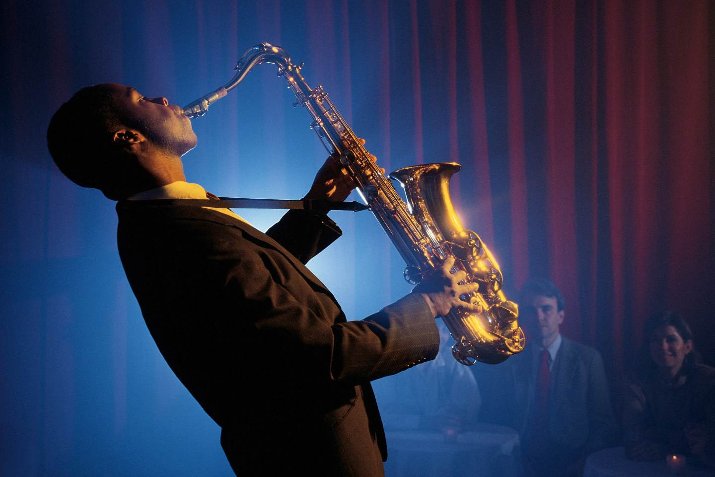 Por que o Saxofone Alto é Recomendado para Iniciantes